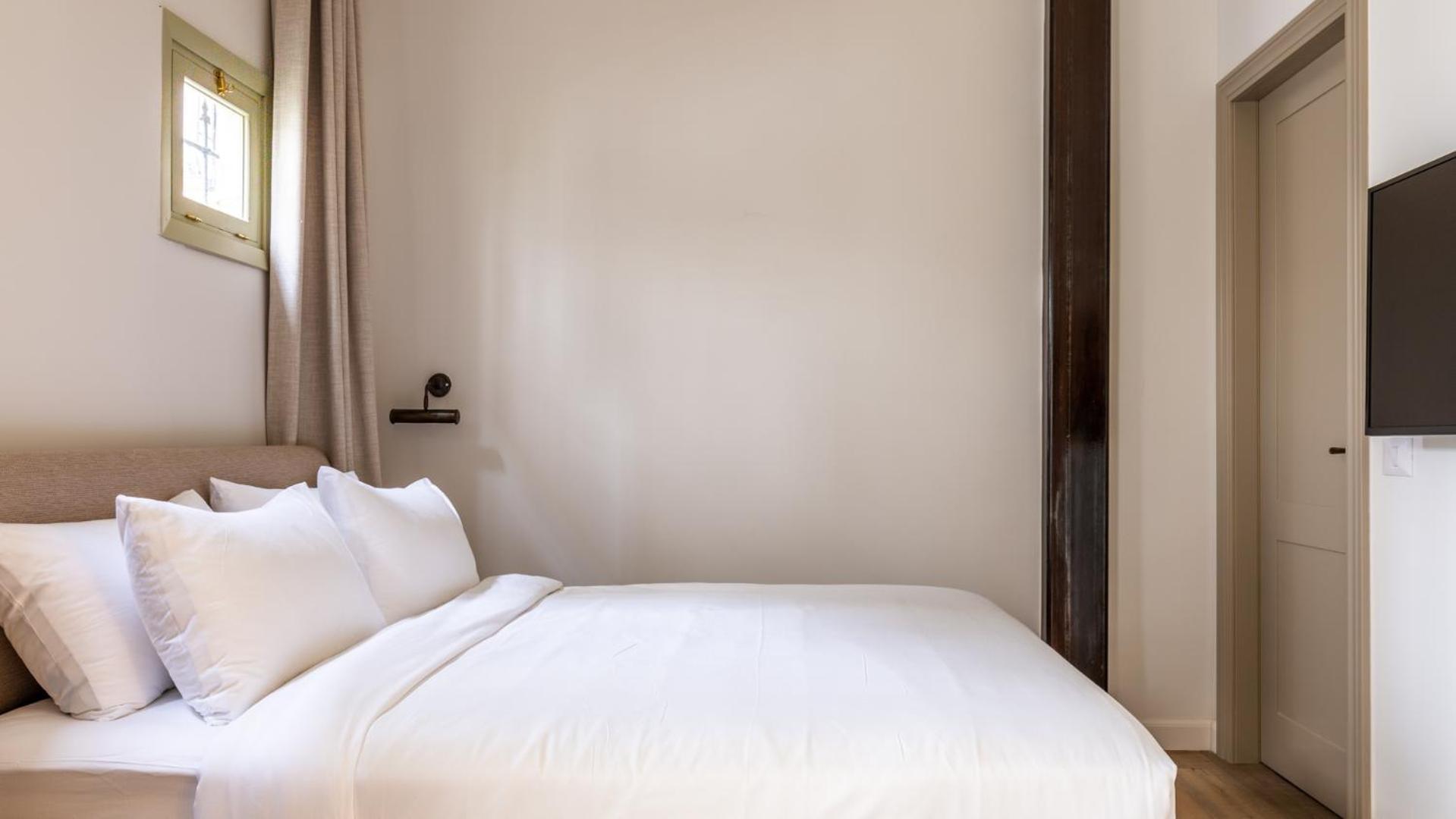 Ruby Hotel